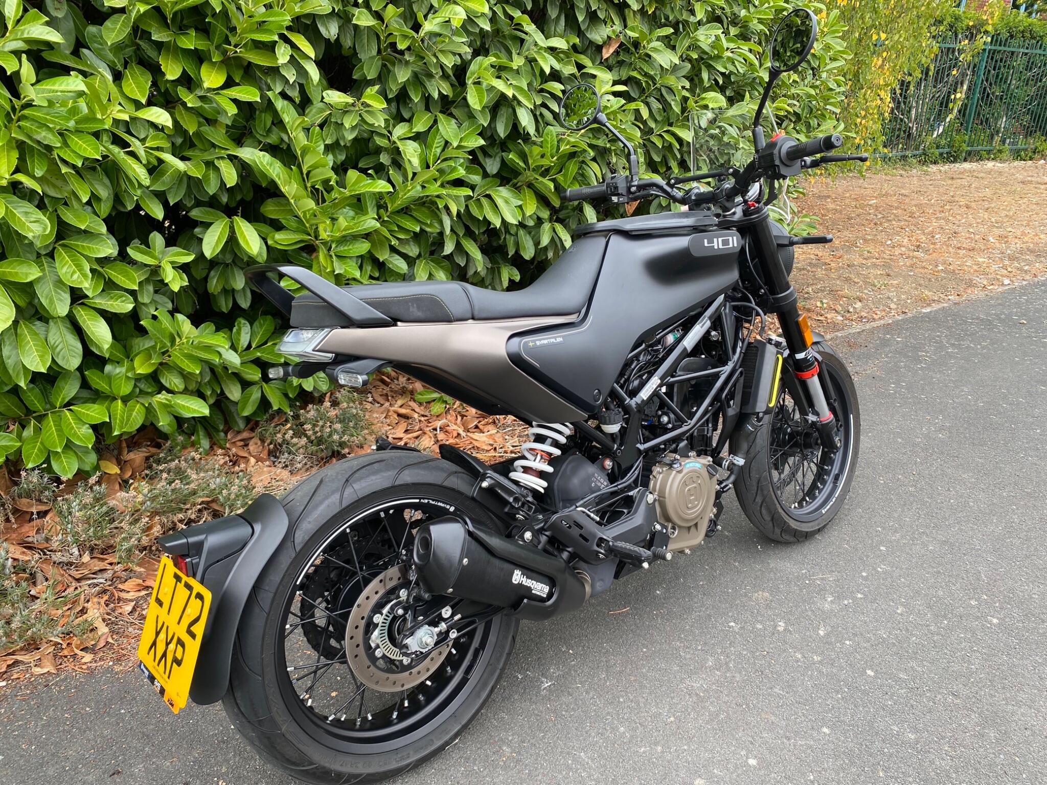 2022 72 Reg Husqvarna Svartpilen 401
